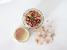 Load image into Gallery viewer, honey rose bath salts
