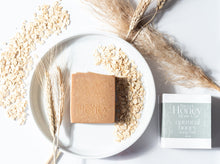 Load image into Gallery viewer, oatmeal honey body soap
